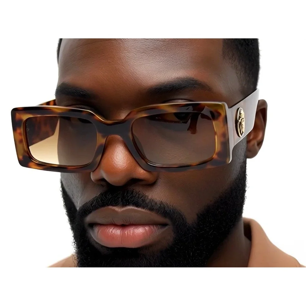 Men Sunglasses Tortoise Frame Gradient Lens Gold Accents‎ Fashion Style Trendy